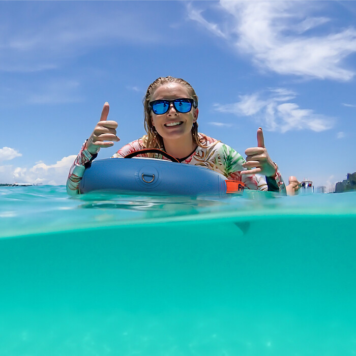 Vaikiška pripučiama irklentė Bodyboard – mėlyni lapai